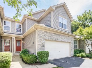 515 Countryfield Ln, Elgin, IL 60120