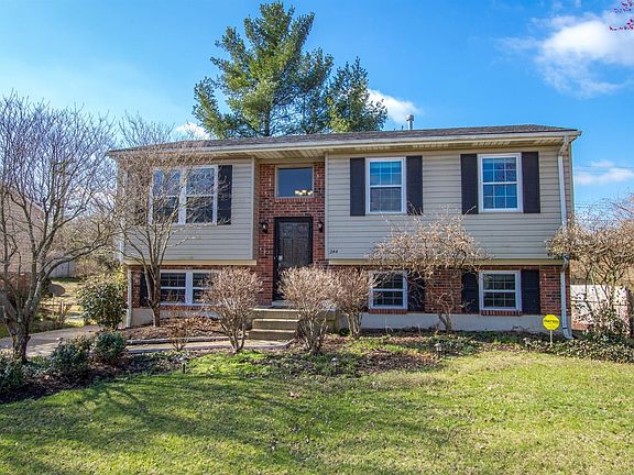 3rd image of 244 E Tiverton Way