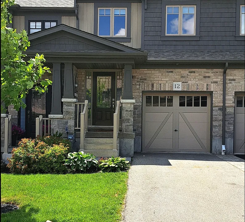 12 Winterton Ct
