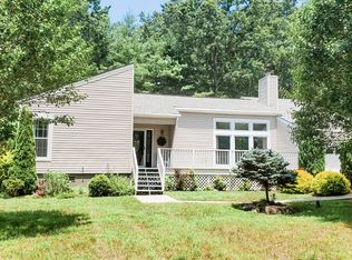 237 Lakewood Dr, Crossville, TN 38558