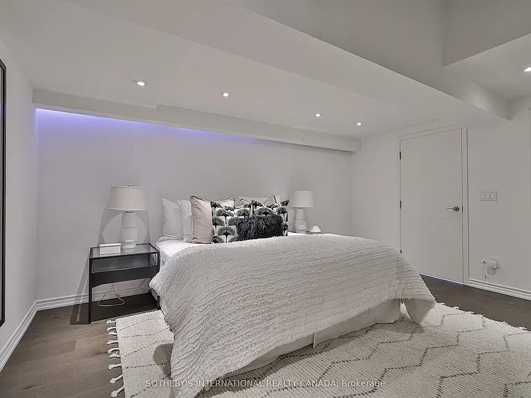 43 Hanna Ave #441 — Photo 25