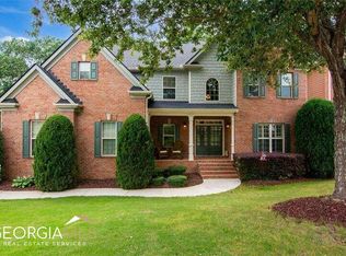 3886 Thompson Lake Dr, Buford, GA 30519