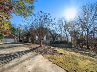 615 Clearwater Ct, McDonough, GA 30252