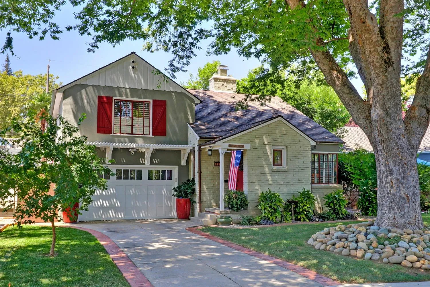 2776 Marty Way photo 1