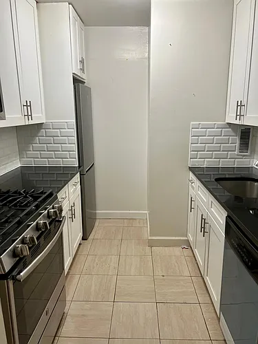 139-81 35th Ave #5J Photo 1