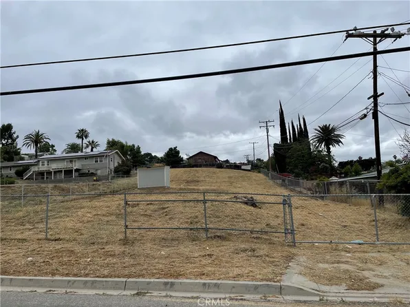 0 Overcrest Dr, Yucaipa, CA 92399