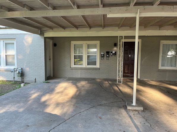 1306 N Main St
