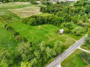 138 E Snow Rd, Baroda, MI 49101