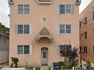 224 Franklin Pl APT 4, Woodmere, NY 11598