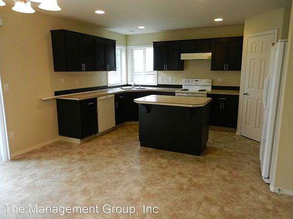 5th image of 4009 NE 166th Ave