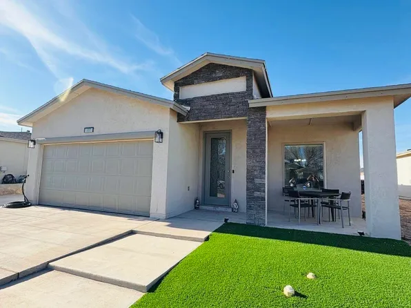 337 Deserts Dr, Socorro, TX 79927