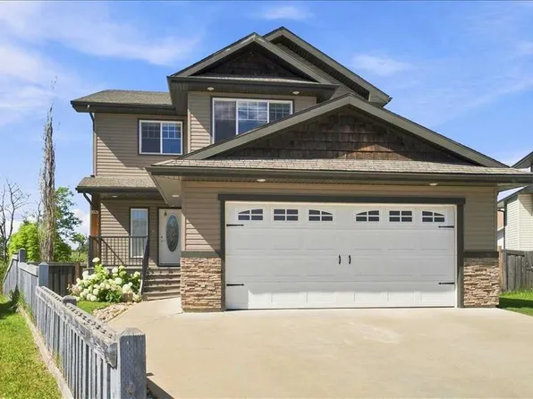 9335 SE Lakeshore Ct, Grande Prairie, AB T8X 1S4