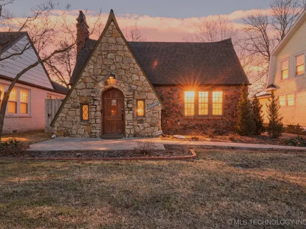 1143 S College Ave, Tulsa, OK 74104