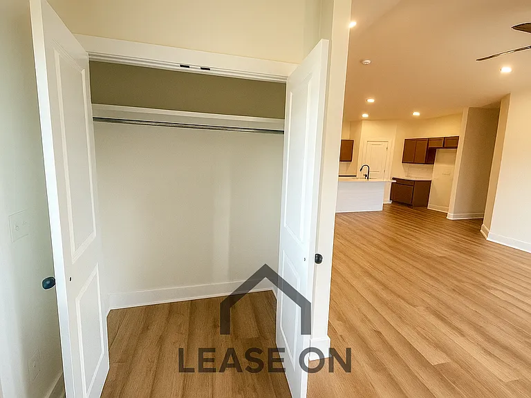 3839 S Bluelake Ct — Photo 16