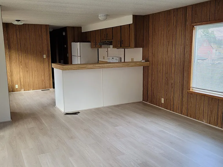 164 Lewis Rd — Photo 3