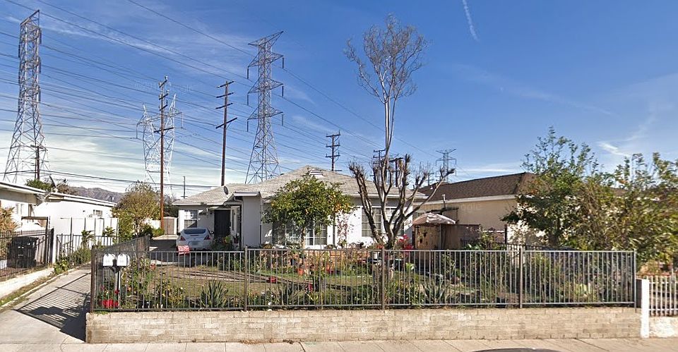 1st image of 6644 Farmdale Ave