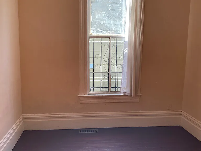 813 Wood St — Photo 11