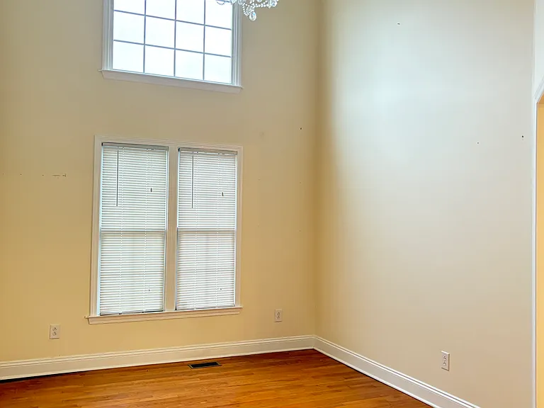 12 Willow Tree Ct — Photo 3