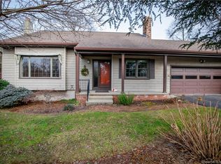 539 Boston Post Rd, Waterford, CT 06385