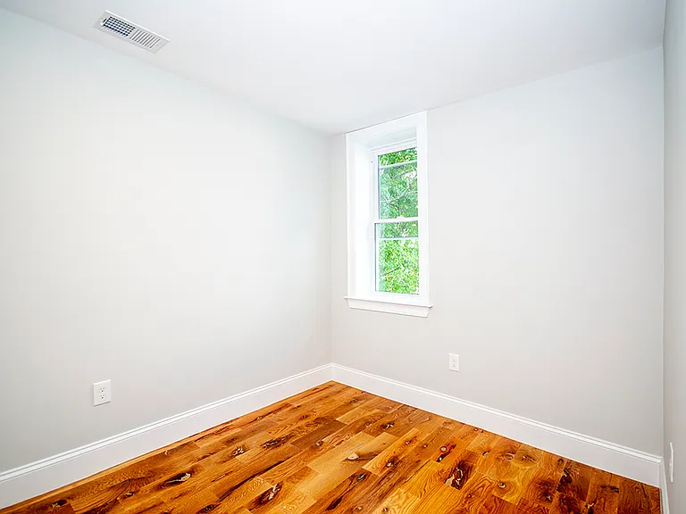 205 Marion St #2 — Photo 9