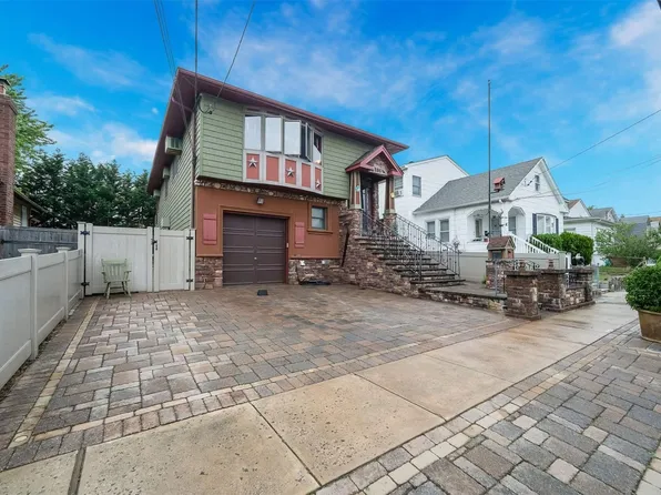 186 Benson Avenue, Elmont, NY 11003