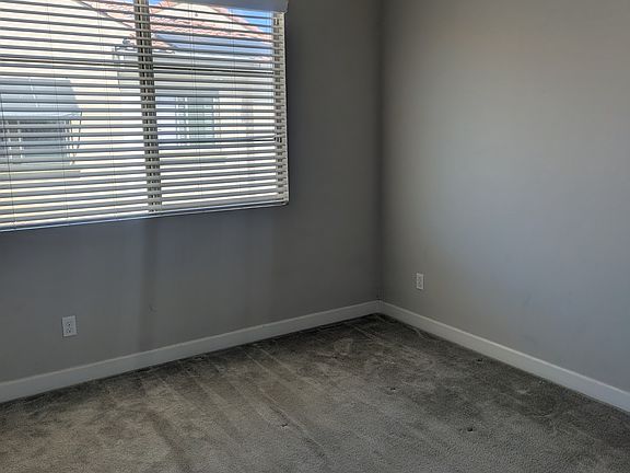 3rd image of 1576 Castillo Way Unit 47