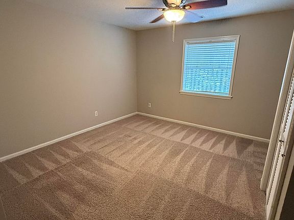 5th image of 109 Scott Ln #109