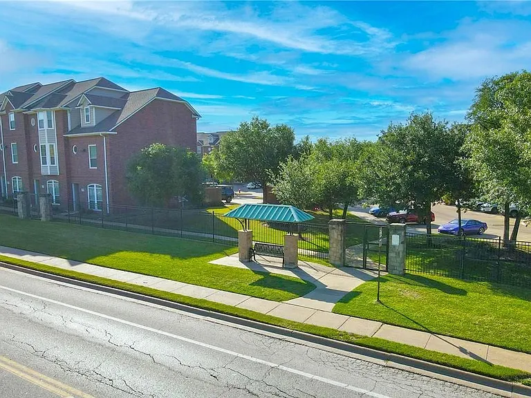 305 Holleman Dr E #1503 — Photo 25