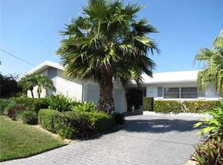 1100 Powell Dr, Riviera Beach, FL 33404