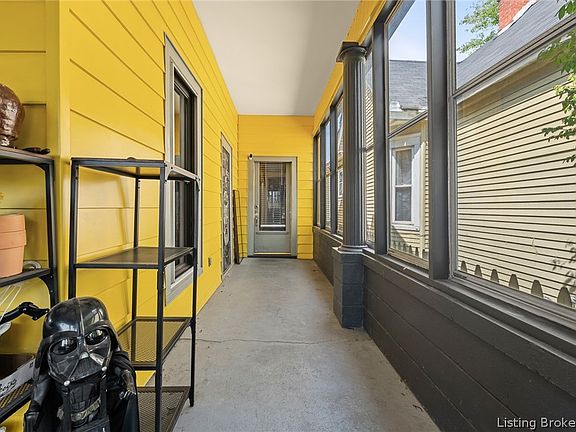 3rd image of 2103 E Elm Street