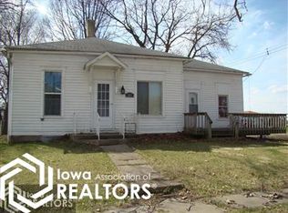 106 S Richland St, Richland, IA 52585