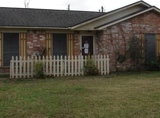 1421 Northview Dr, Angleton, TX 77515