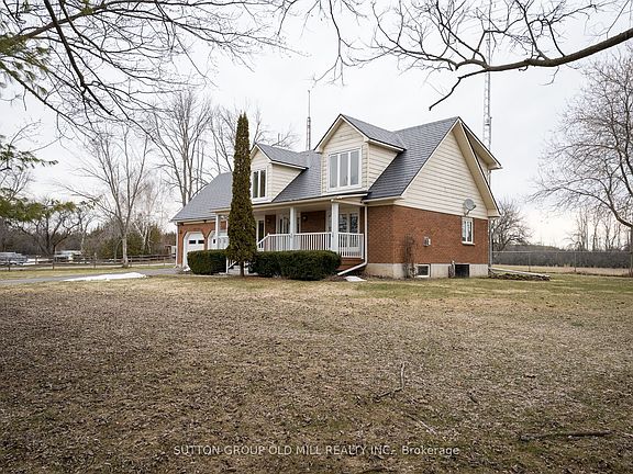 4th image of 706 River Rd