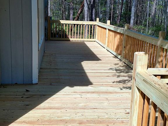 2nd image of 4022 Firethorn Ln