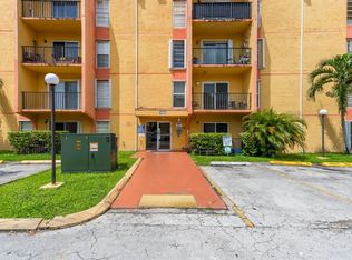 4805 NW 7th St #10515, Miami, FL 33126
