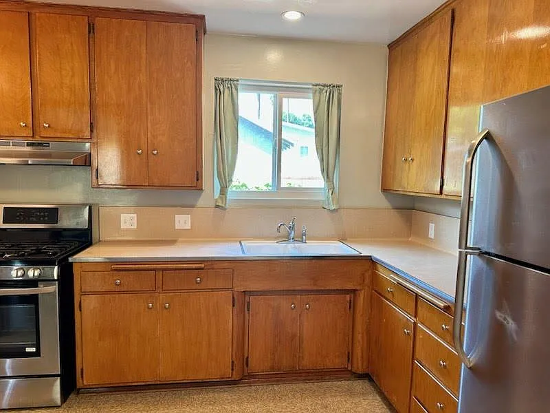 2 bed, 883 sqft, $2,700 — Photo 4