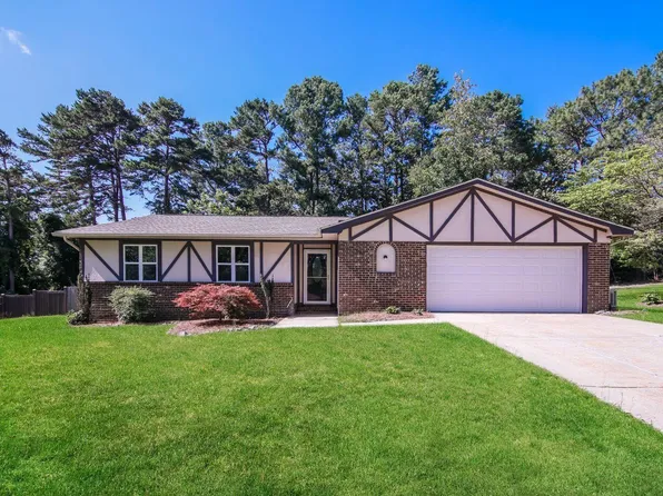 3560 Barron Way, Fayetteville, NC 28311