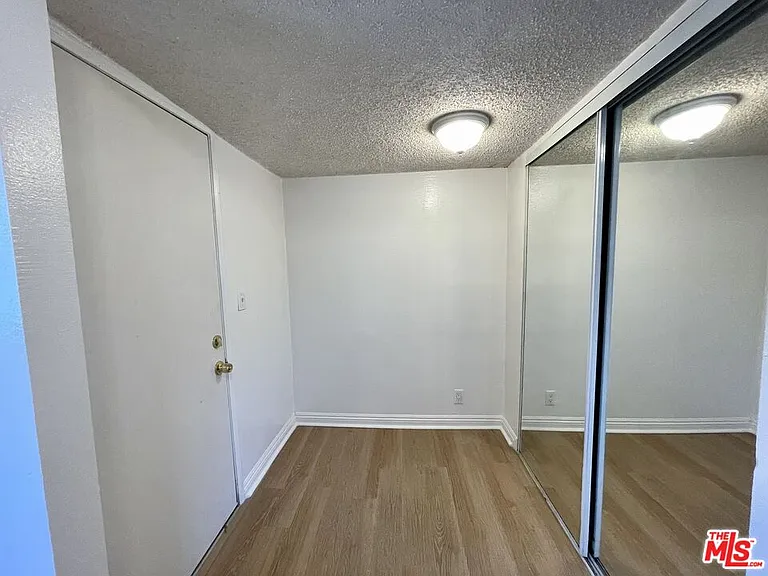 3421 Walton Ave #3421.5 — Photo 17