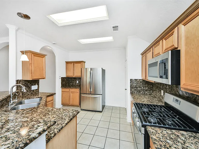 10 Delphinium Pl — Photo 14