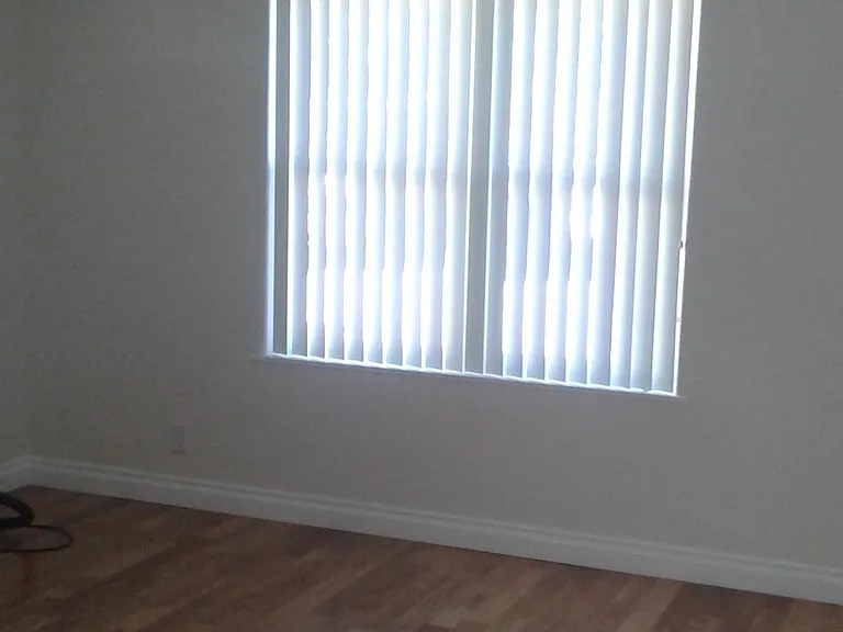 1409 Maltman Ave — Photo 2