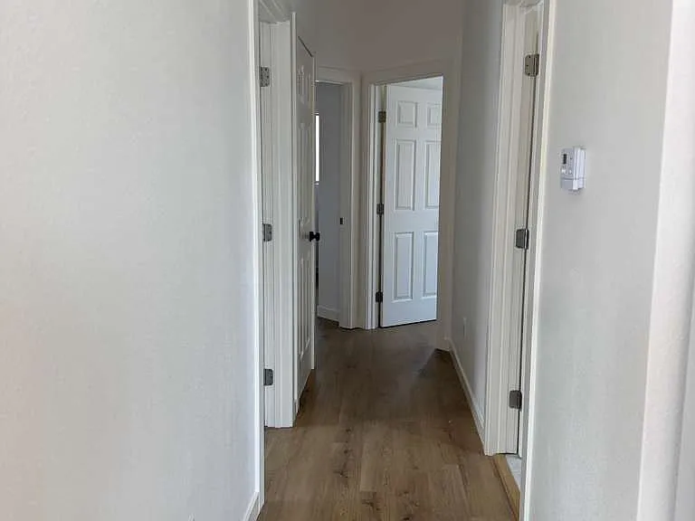 220 Sequoia Ave — Photo 23