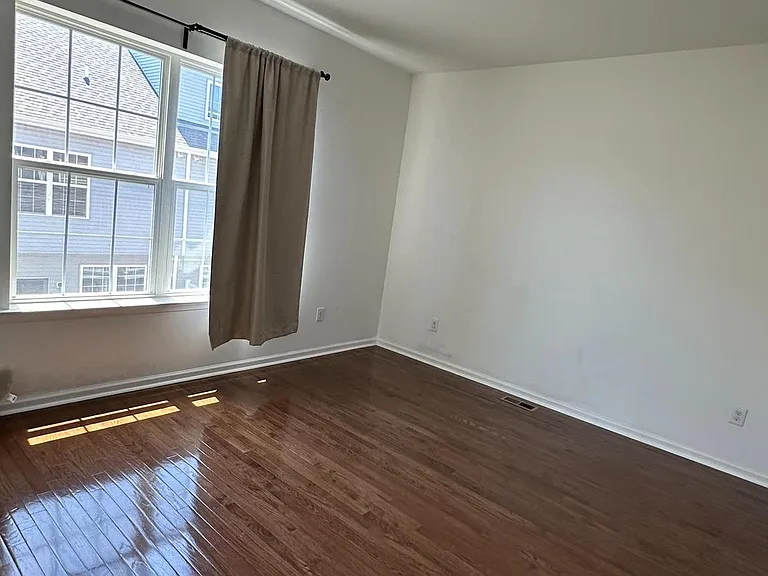 3726 Green St — Photo 12