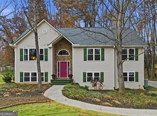 5475 Harris Creek Dr, Cumming, GA 30040