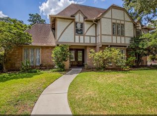 8215 Winding Hill Ln, Spring, TX 77379