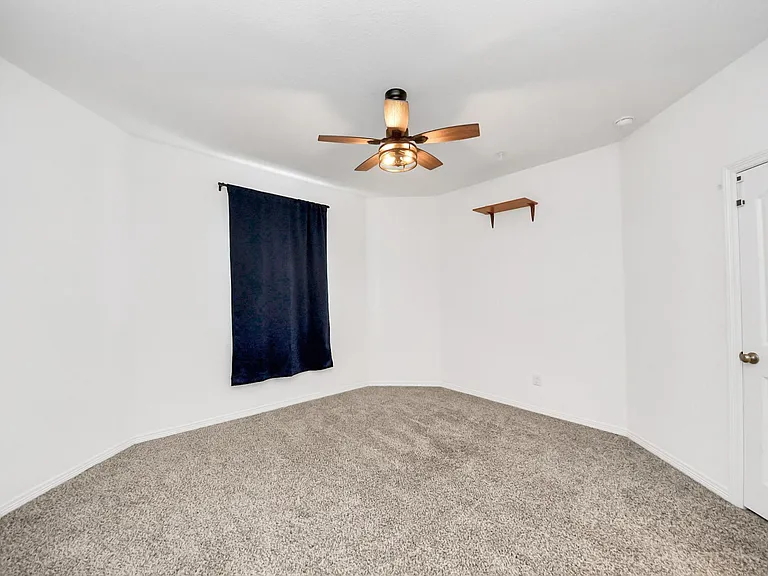 2210 Captain Davis Dr — Photo 25