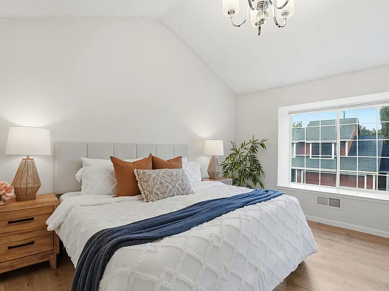 8 Coyle Creek Cir — Photo 11