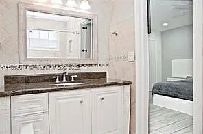 1328 NW 93rd Ter — Photo 33