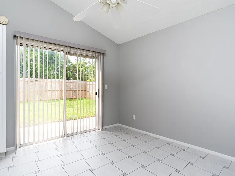 110 Riverraft Ct — Photo 20