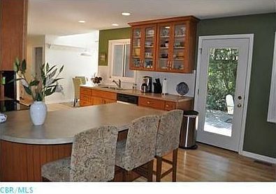 2nd image of 339 Ashworth Ct
