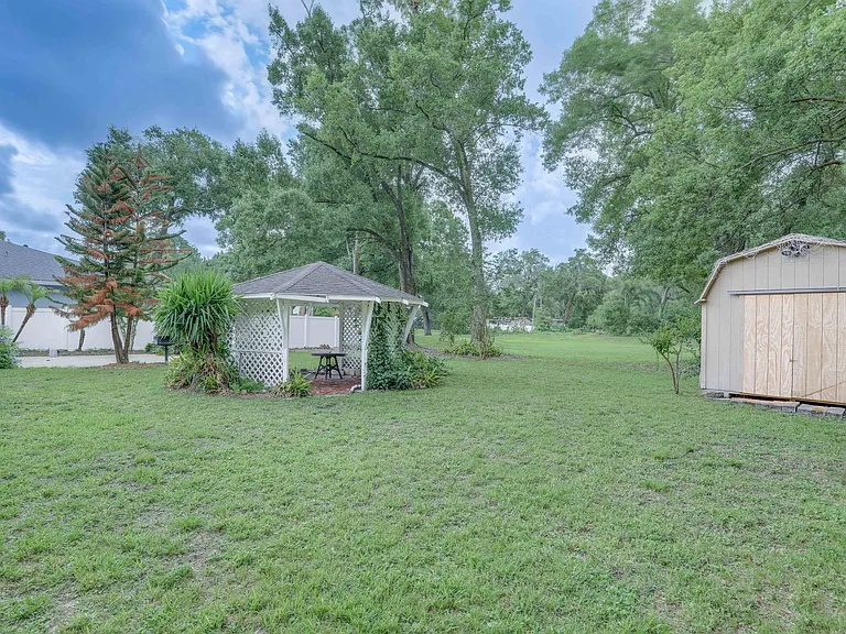 2960 Leslie Dr — Photo 22